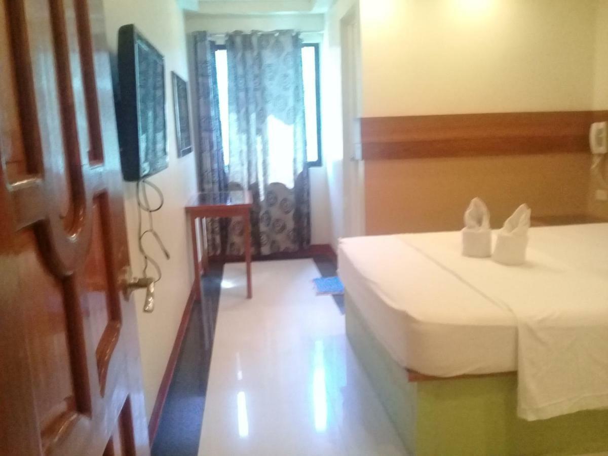 Rainforest Beach Hotel El Nido Exterior photo